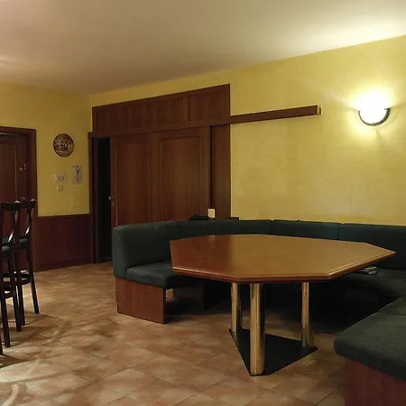 Euroclub Praha Penzion Průhonice