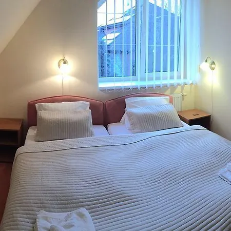 Guest house Euroclub Praha 3*